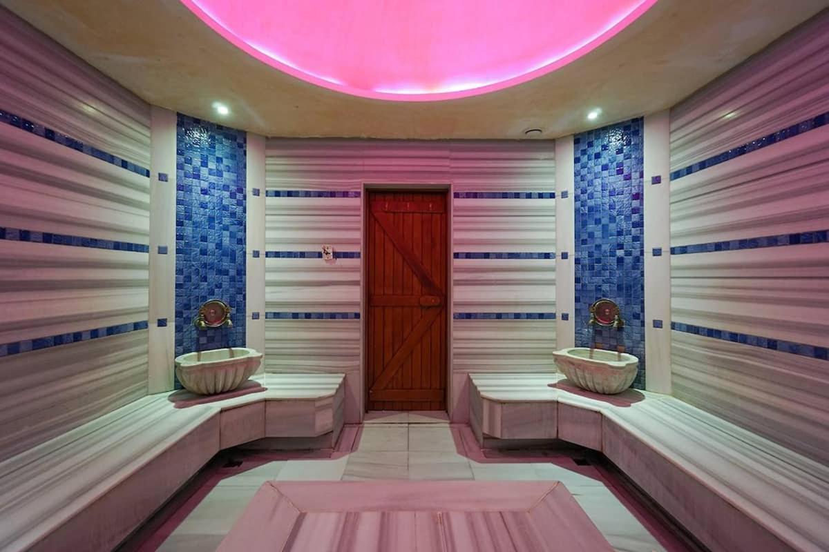 Magneficent Luxury Residence With Pool And Fitnes Istanbul Bagian luar foto